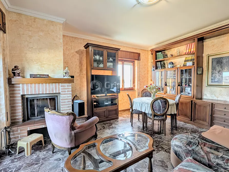 Immagine 56 di Villa in vendita  in Via Granieri 56 a Nettuno