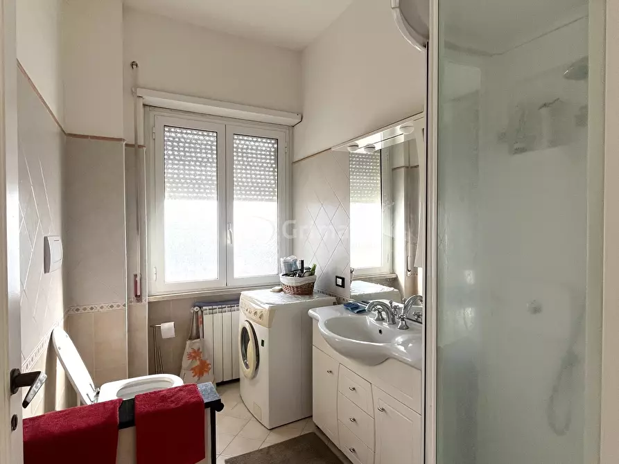 Immagine 17 di Trilocale in vendita  in Via Eolo 59 a Nettuno