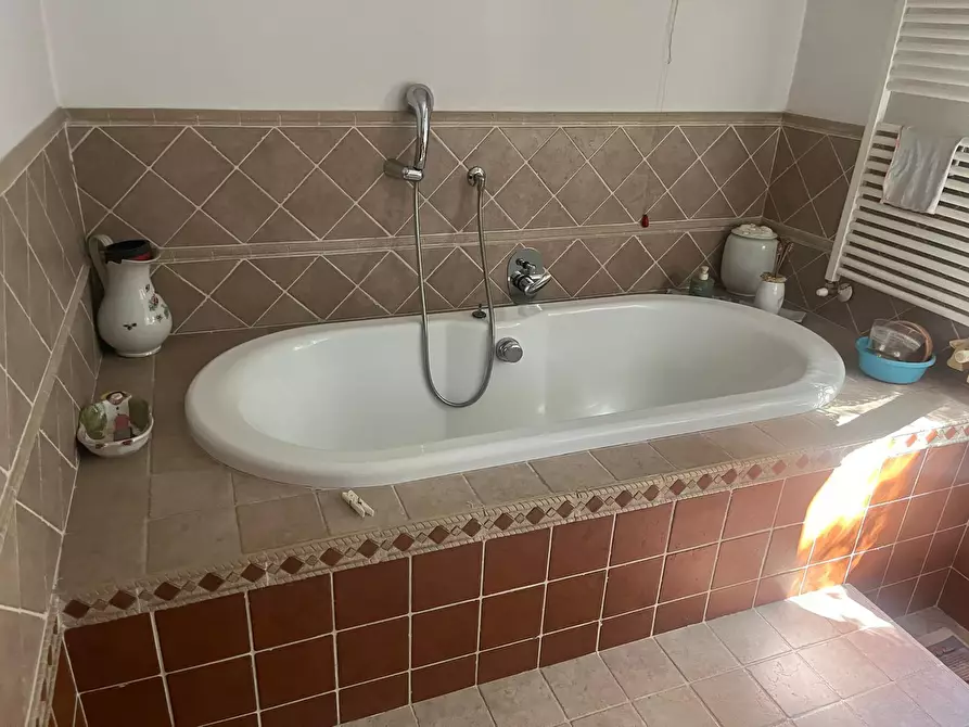 Immagine 17 di Villa in vendita  in Via Salvatore Gatti 19 a Castiglione Chiavarese