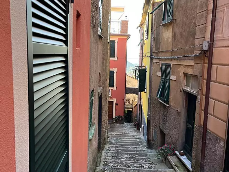 Immagine 3 di Rustico / casale in vendita  in Via alla Chiesa 96 a Castiglione Chiavarese