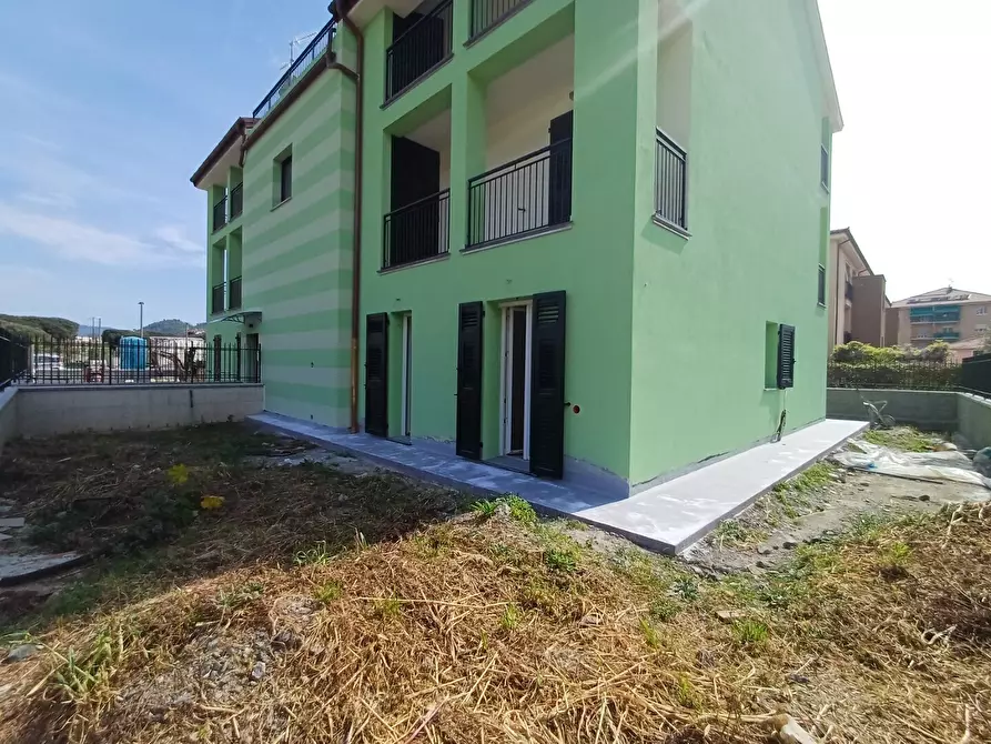 Immagine 16 di Appartamento in vendita  in Via Emilia 16 a Sestri Levante
