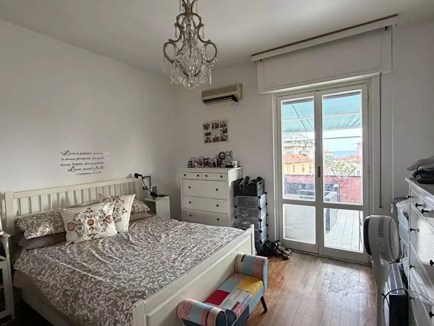 Immagine 5 di Appartamento in vendita  in Corso Buenos Aires a Chiavari