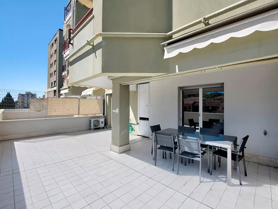 Immagine 1 di Bilocale in affitto  in Via Eraldo Fico Virgola 80 a Sestri Levante