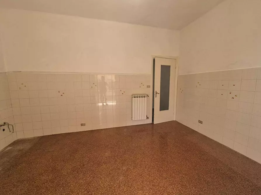 Immagine 14 di Bilocale in vendita  in Via Aurelia 16 a Sestri Levante