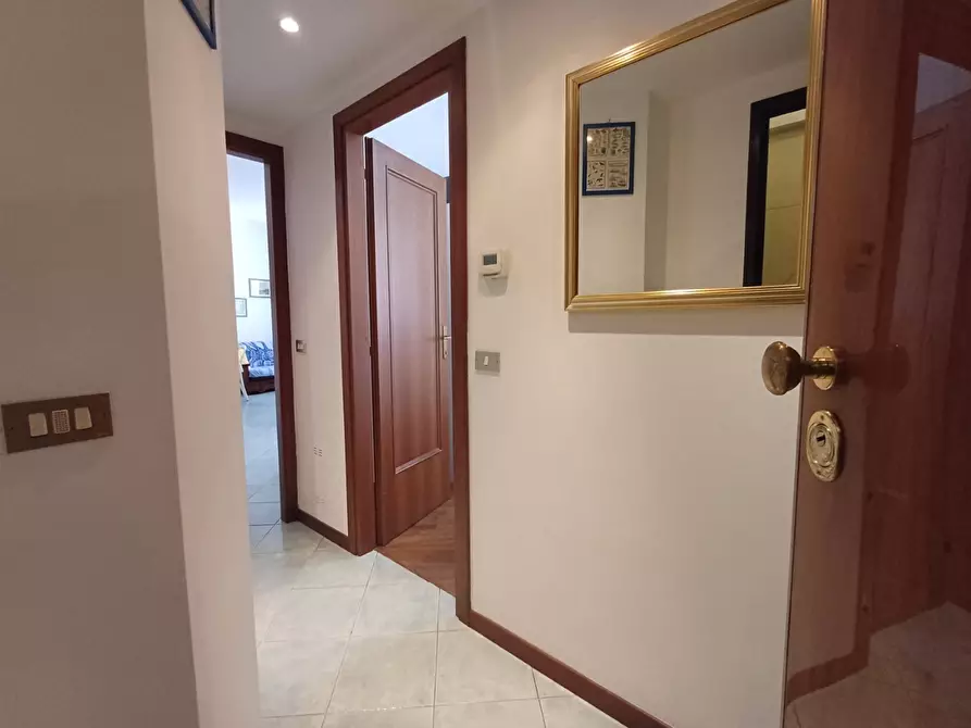 Immagine 14 di Bilocale in affitto  in Via Vincenzo Fascie 11 a Sestri Levante