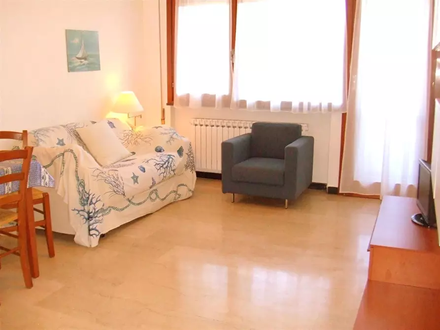 Immagine 1 di Quadrilocale in affitto  in Via Eraldo Fico 51 a Sestri Levante