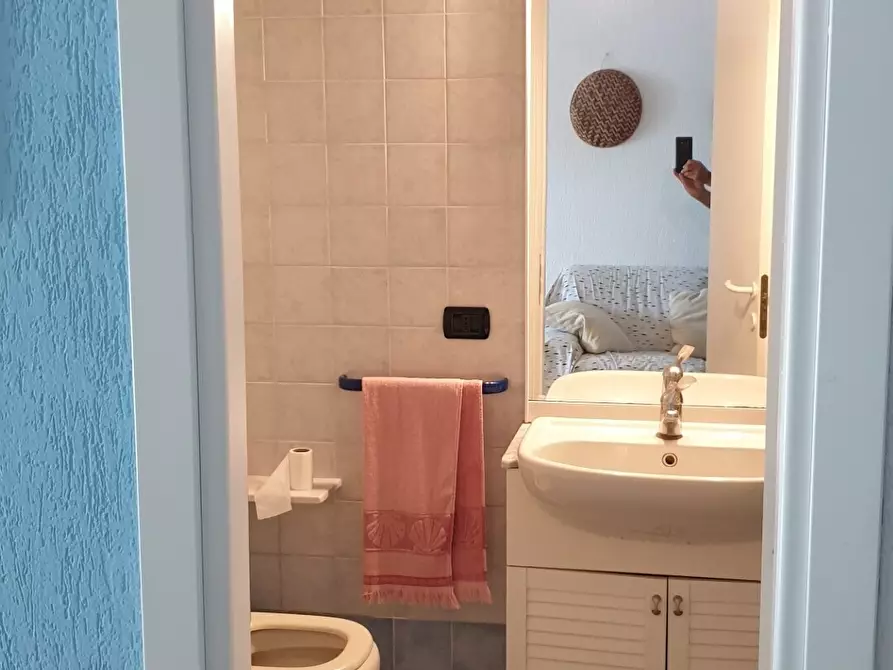 Immagine 11 di Trilocale in vendita  in Via Battaglione I. Zinara 2 a Deiva Marina