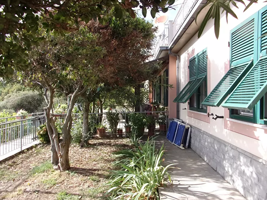 Immagine 9 di Appartamento in vendita  in Localita' Foce Del Prato 2 a Framura