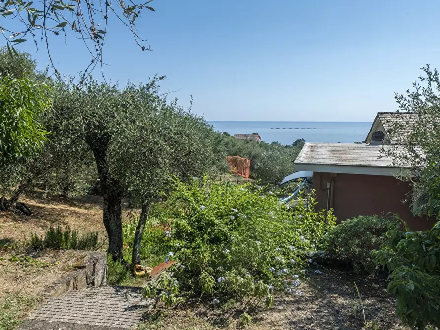 Immagine 22 di Casa indipendente in vendita  in Via Tedisio 133 a Lavagna