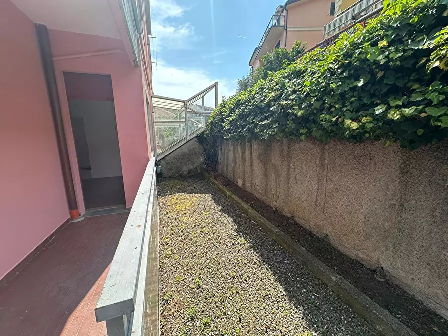 Immagine 7 di Bilocale in vendita  in Via San D'Acquisto 8 a Casarza Ligure
