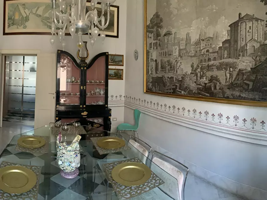 Immagine 11 di Pentalocale in vendita  a Livorno