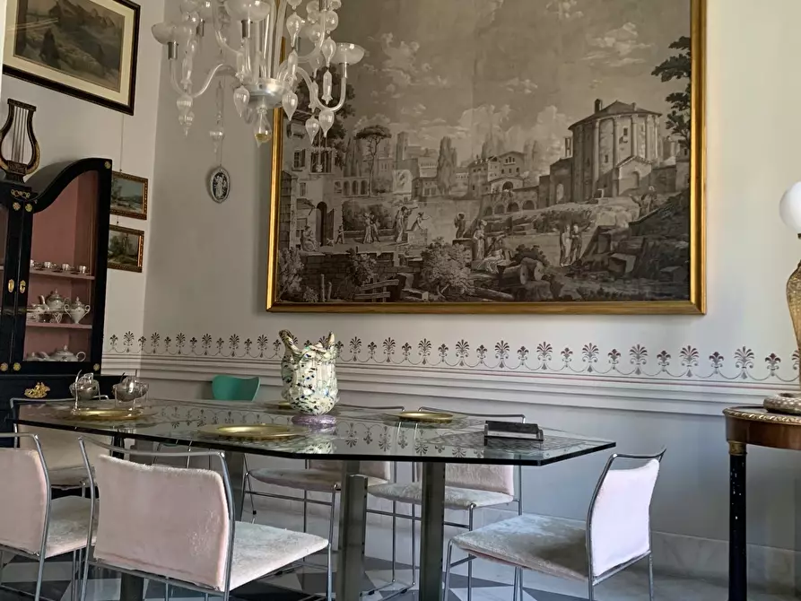 Immagine 19 di Pentalocale in vendita  a Livorno