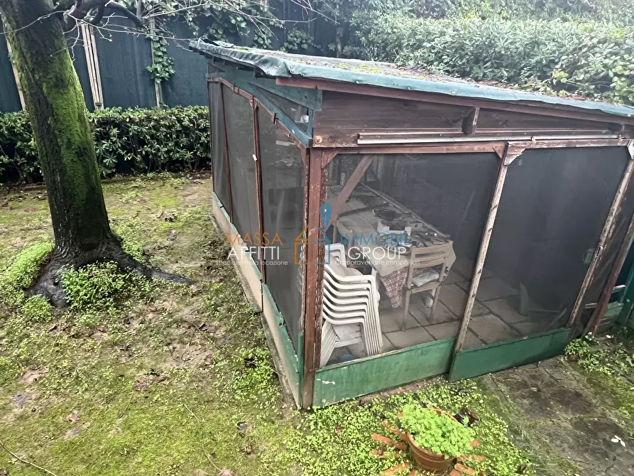 Immagine 49 di Villetta a schiera in vendita  in Via Gioacchino Rossini 14 a Massa