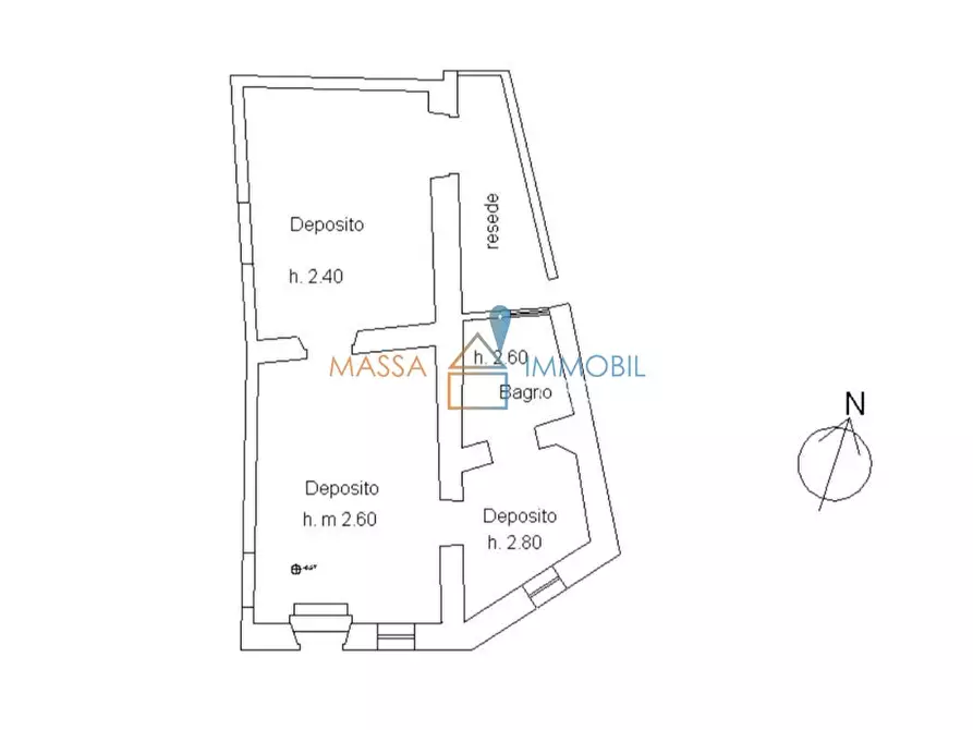 Immagine 16 di Magazzino in vendita  in Via Gino Menconi 23BIS a Carrara