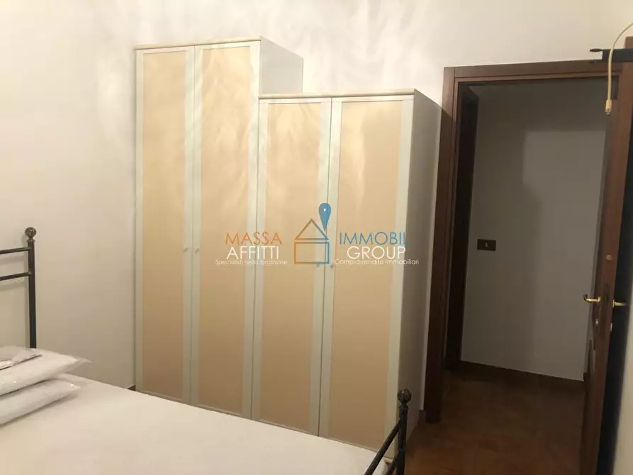 Immagine 14 di Porzione di casa in affitto  in Via Romana 202 a Massa