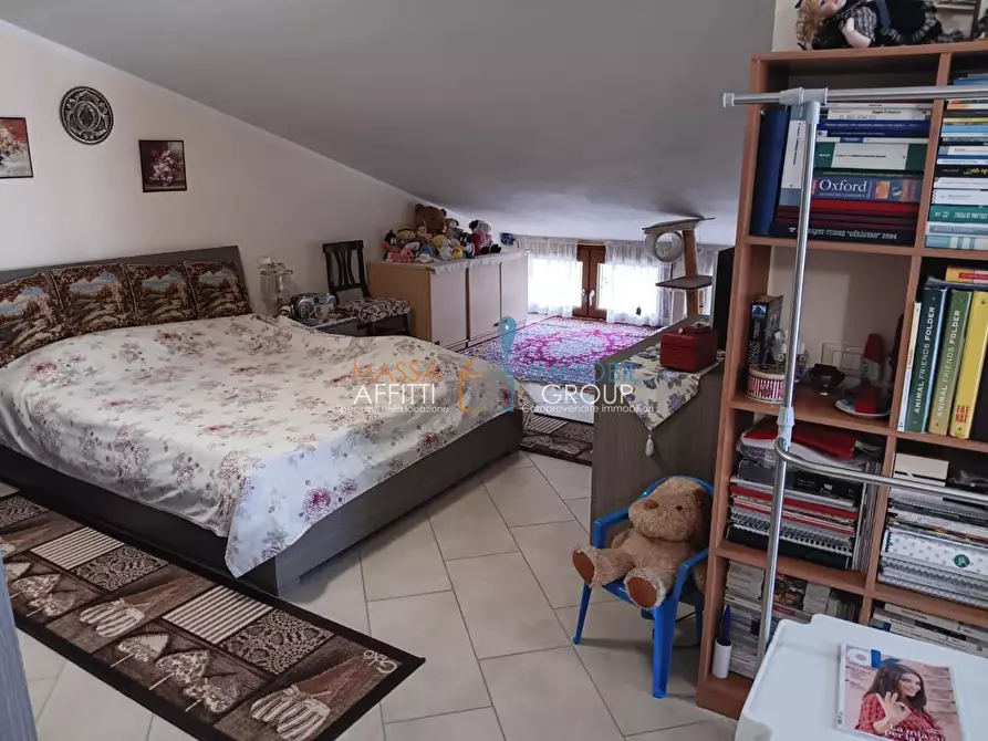Immagine 14 di Quadrilocale in vendita  in Via Fivizzano 22 a Massa