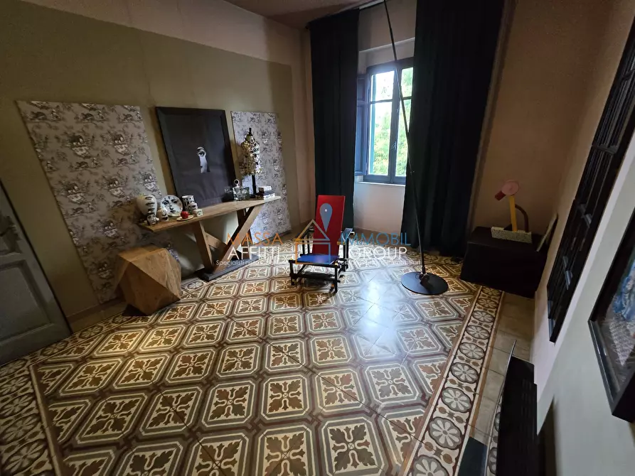Immagine 21 di Casa semindipendente in affitto  in Piazza IV Novembre 10 a Massa