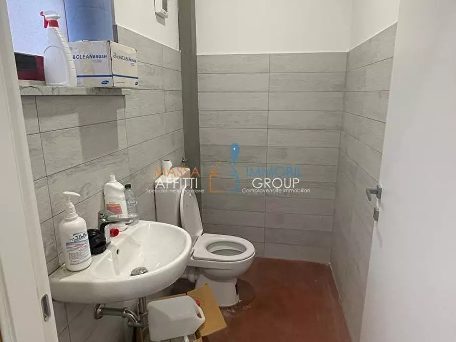 Immagine 7 di Attività artigianale in affitto  in Via del Bravo 4 a Carrara