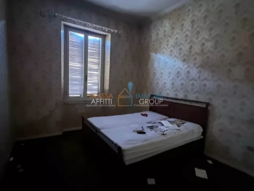 Immagine 28 di Villetta a schiera in vendita  in Via Pietro Pellegrini 17 a Massa