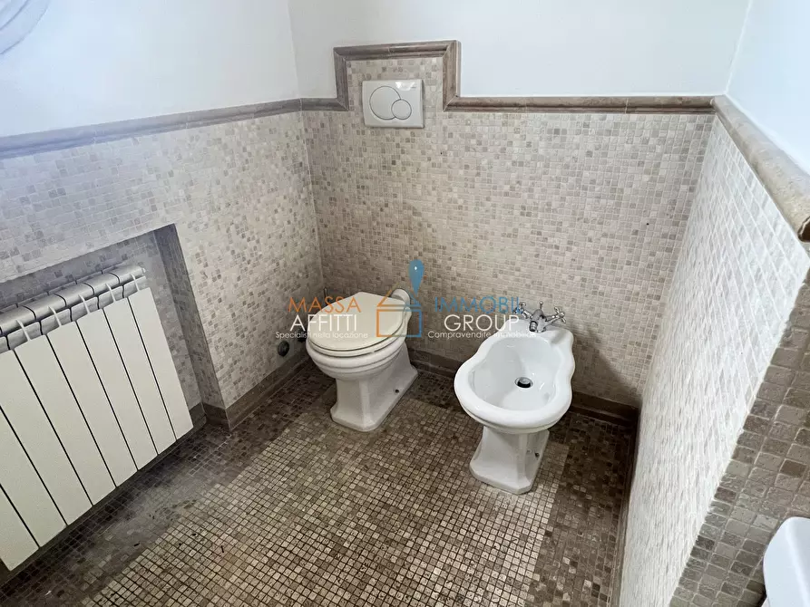 Immagine 46 di Villetta a schiera in vendita  in Via Michelangelo Buonarroti 134 a Forte Dei Marmi