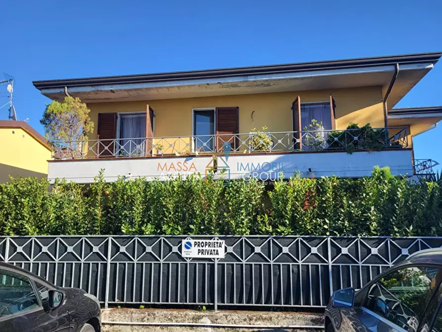 Immagine 2 di Terratetto in vendita  in Via San Leonardo 70 a Massa