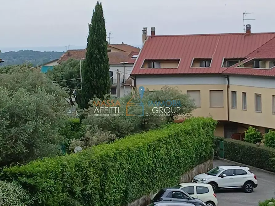 Immagine 5 di Quadrilocale in vendita  in Via San Remigio di Sopra 6 a Massa