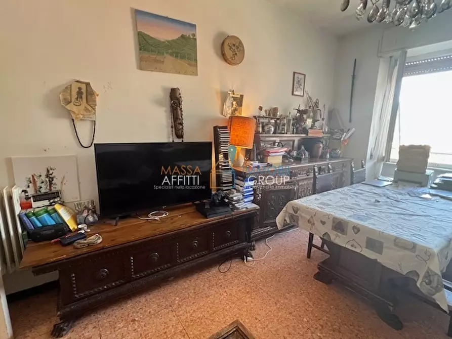 Immagine 3 di Quadrilocale in vendita  in Via G. B. Giorgini 3 a Massa