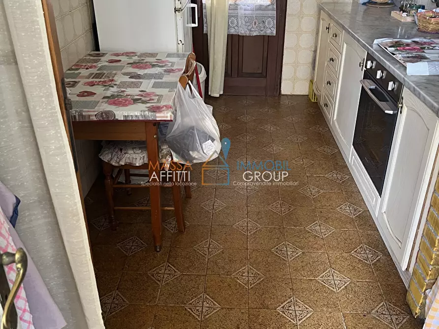 Immagine 5 di Casa indipendente in vendita  in Via Crocello 43 a Massa