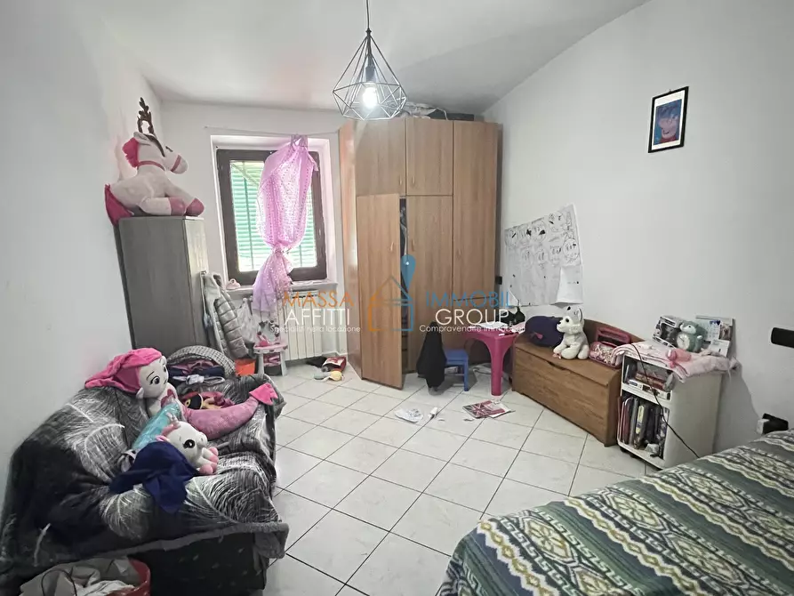 Immagine 30 di Quadrilocale in vendita  in Via Carlo Pisacane 10 a Carrara