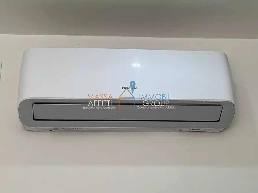 Immagine 17 di Quadrilocale in vendita  in Via Dante Alighieri 15 a Carrara