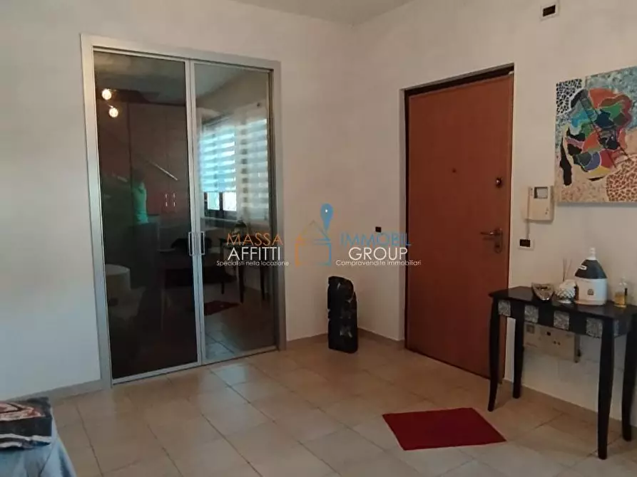 Immagine 2 di Pentalocale in vendita  in Via Flavio Torello Baracchini 3 a Massa