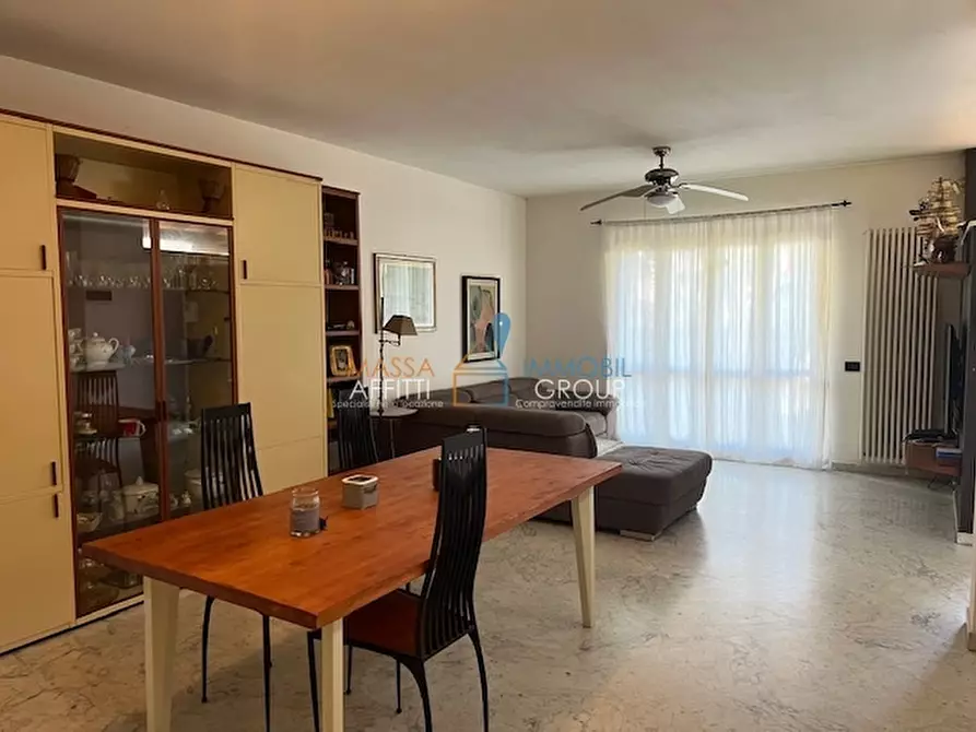 Immagine 13 di Villa in vendita  in Via Tinelli 33 a Massa