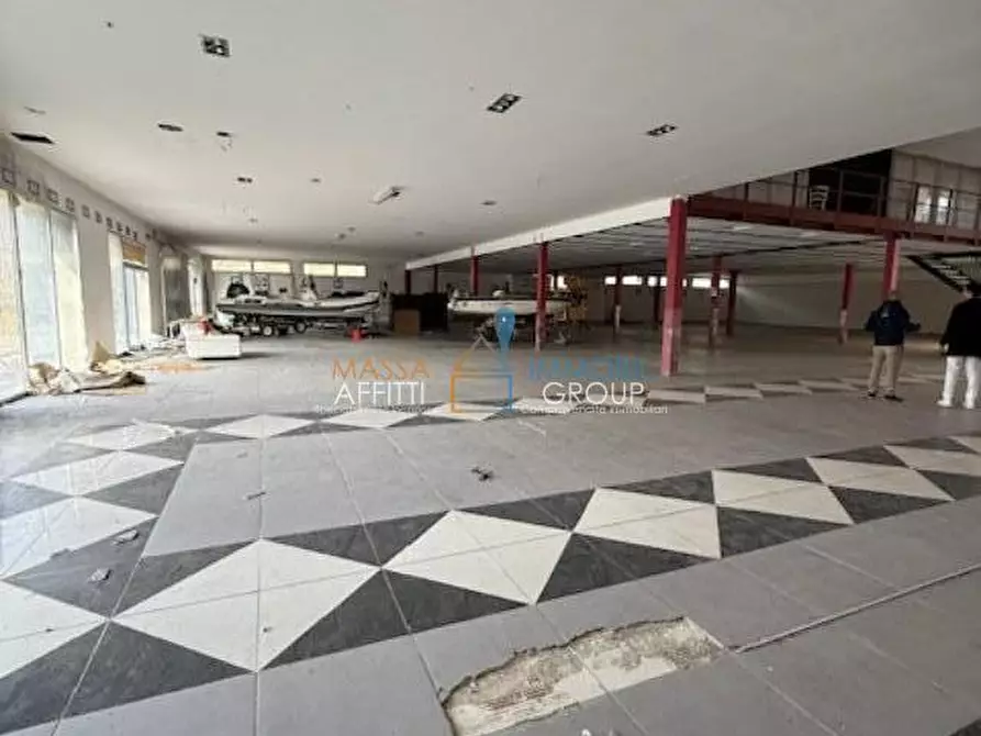 Immagine 2 di Capannone industriale in vendita  in Strada Statale 330 di Buonviaggio 19 a Vezzano Ligure