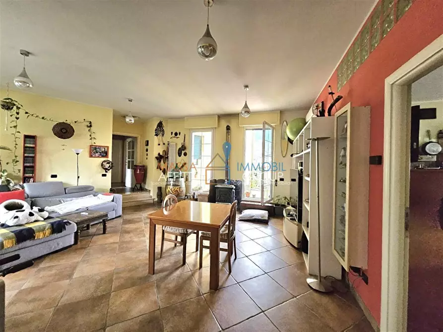 Immagine 9 di Villa in vendita  in Via Capannaccia a Montignoso