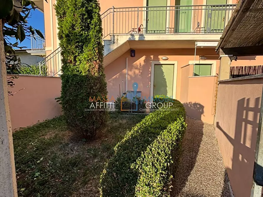 Immagine 19 di Pentalocale in vendita  in Via Puliche 235 a Massa