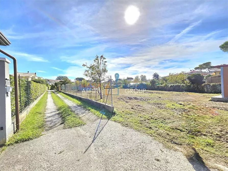 Immagine 4 di Terreno agricolo in vendita  in Via Venezia 70 a Massa