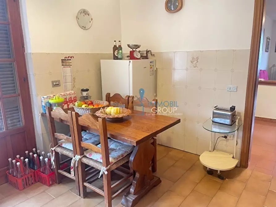 Immagine 21 di Porzione di casa in vendita  in Via San Francesco 11 a Massa
