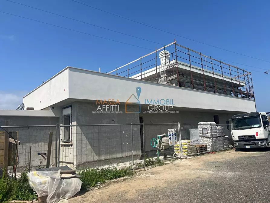 Immagine 4 di Villa in vendita  in Via Vaiana 91 a Pietrasanta