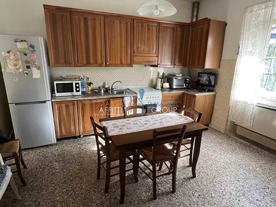 Immagine 10 di Casa indipendente in vendita  in Via Venezia 54 a Massa