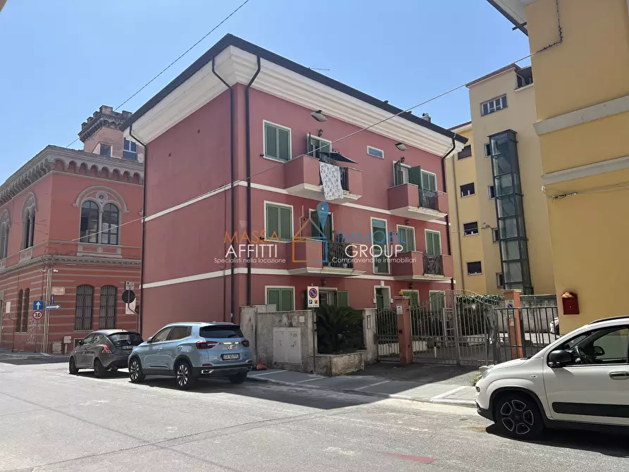Immagine 1 di Pentalocale in vendita  in Vicolo Pietro Tacca 19 a Carrara