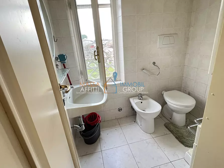 Immagine 18 di Porzione di casa in vendita  in Via dei Lecci 3 a Massa