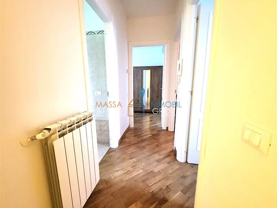 Immagine 11 di Porzione di casa in vendita  in Via Bottaccio a Montignoso