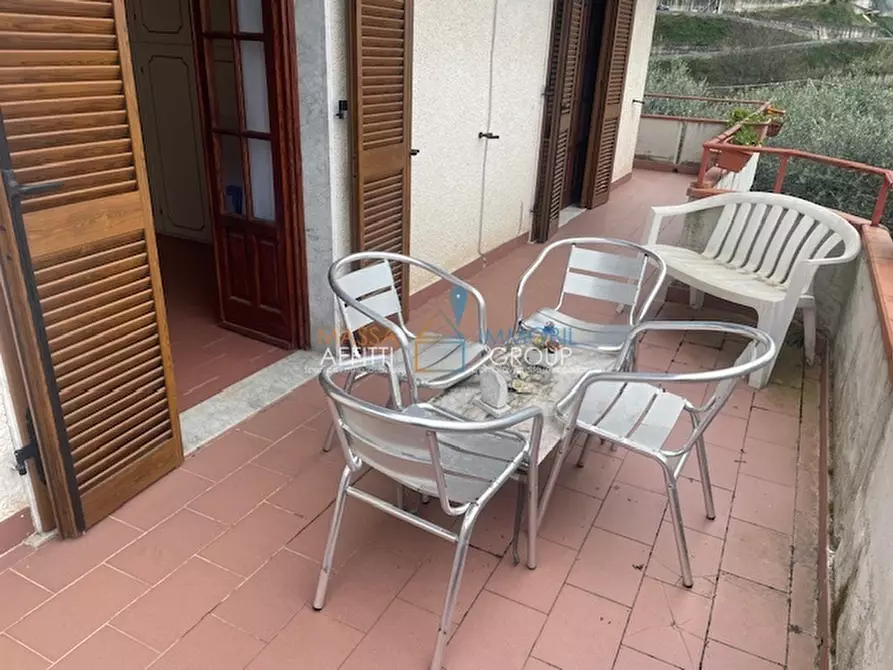 Immagine 30 di Porzione di casa in vendita  in Via San Francesco 11 a Massa