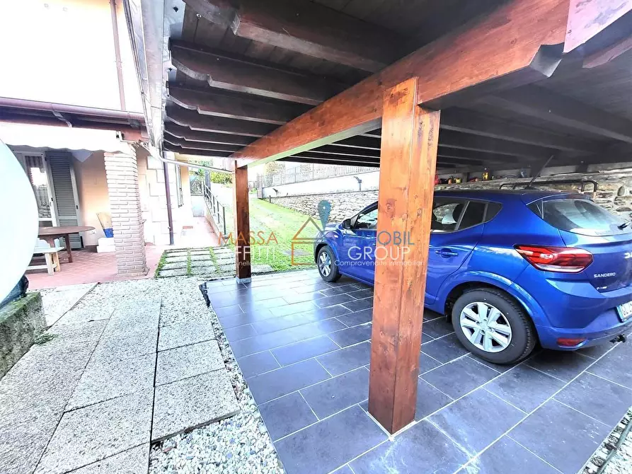 Immagine 26 di Porzione di casa in vendita  in Via Bottaccio a Montignoso