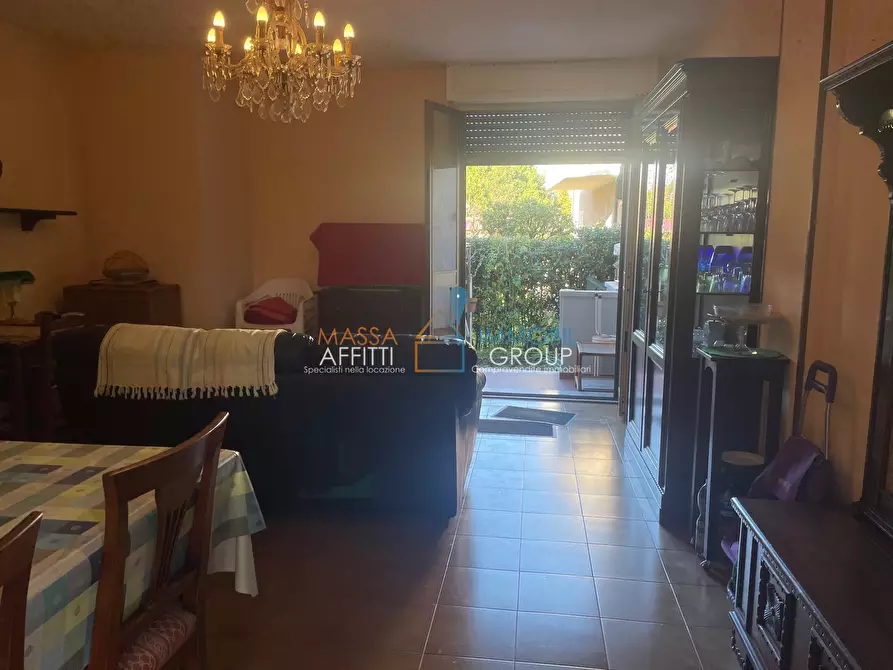 Immagine 11 di Trilocale in vendita  in Largo Quercioli 16 a Massa