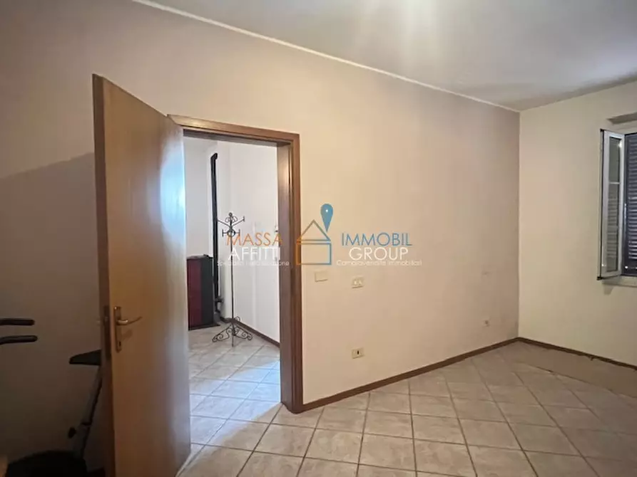 Immagine 20 di Porzione di casa in vendita  in Via Celia 1 a Massa