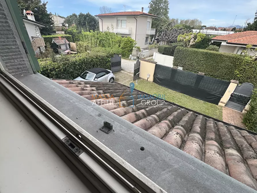 Immagine 41 di Villetta a schiera in vendita  in Via Michelangelo Buonarroti 134 a Forte Dei Marmi