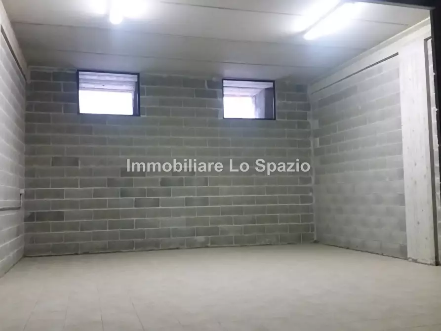 Immagine 1 di Garage in vendita  in via marco polo a Andora