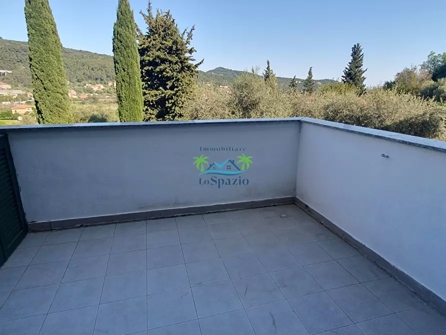 Immagine 15 di Trilocale in vendita  in strada comunale conna a Andora