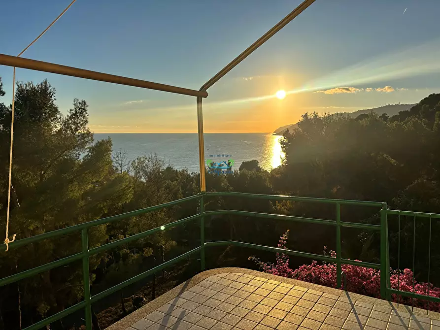 Immagine 46 di Villa in vendita  in via Trinacria 3 a Andora